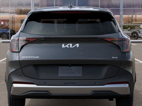 New 2027 Kia Sportage LX FWD image 13