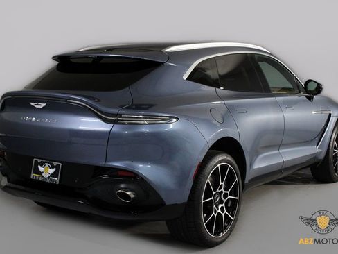 Used 2021 Aston Martin DBX image 6
