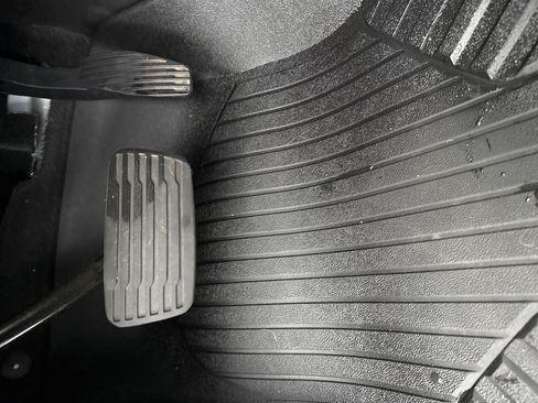 Certified 2021 Chevrolet Silverado 1500 LT w/ All Star Edition Plus image 17