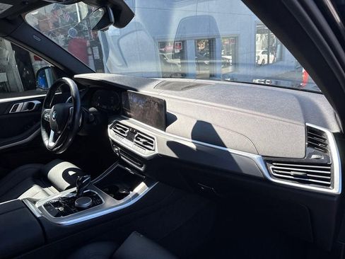 Used 2019 BMW X5 xDrive40i w/ Convenience Package AWD/4WD image 15