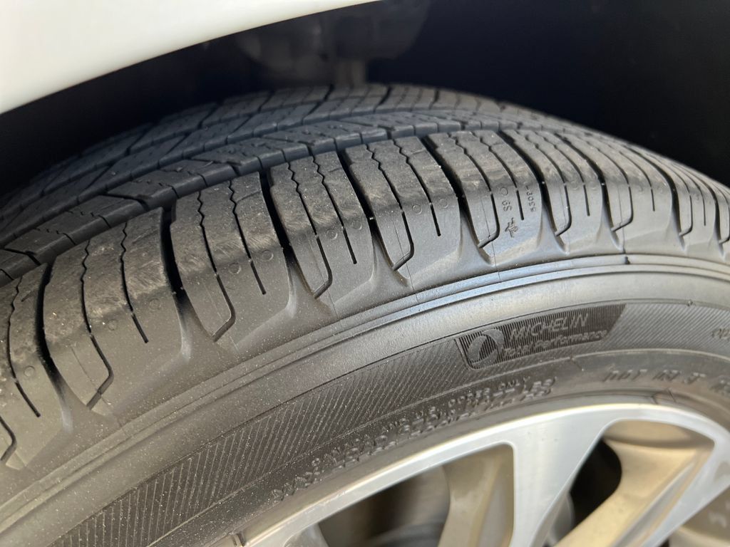 Used 2017 Hyundai Sonata Limited FWD image 29