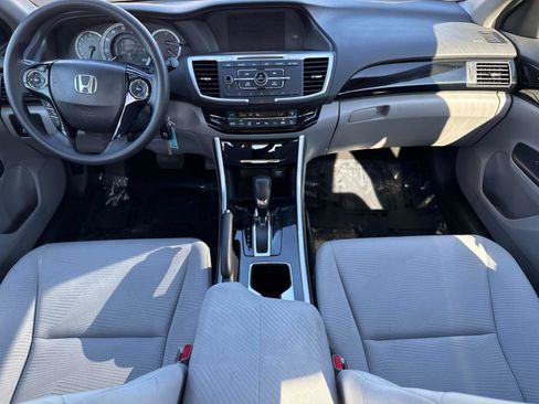 Certified 2017 Honda Accord LX image 15