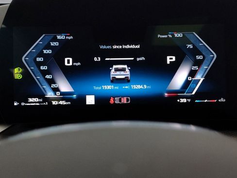 Used 2025 BMW X2 M35i w/ Premium Package image 16