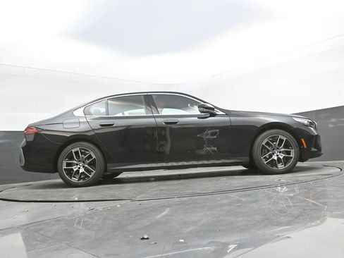 New 2026 BMW 530i w/ Premium Package image 47