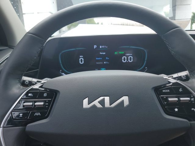 Certified 2023 Kia Niro SX Touring FWD image 22