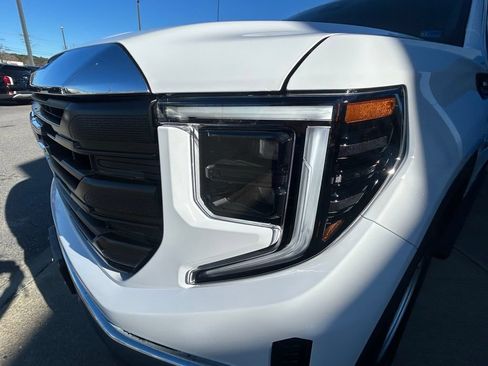 New 2026 GMC Sierra 1500 Pro w/ Convenience Package AWD/4WD image 13
