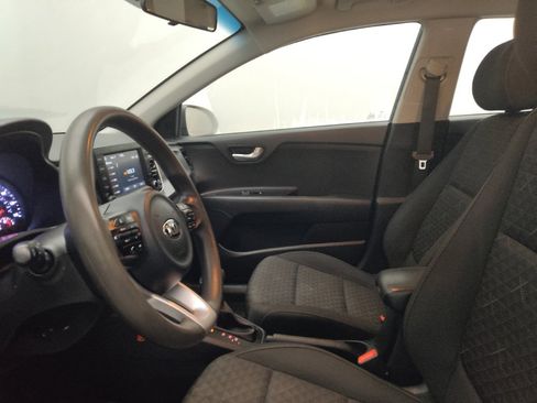 Used 2019 Kia Rio S FWD image 17