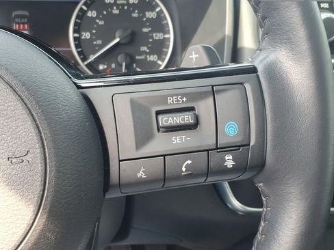 Used 2023 Nissan Rogue SV w/ SV Premium B Package image 24