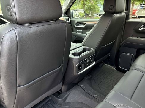 Used 2025 GMC Sierra 1500 Denali w/ Denali Reserve Package AWD/4WD image 29
