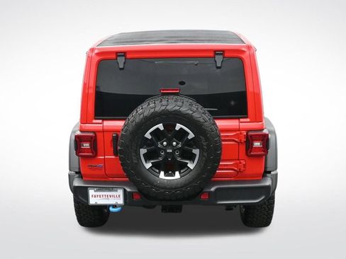 Used 2025 Jeep Wrangler Unlimited Rubicon 4xe w/ Convenience Group image 27