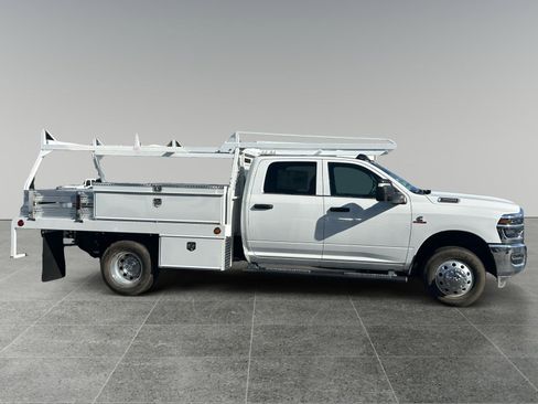 New 2025 RAM 3500 Tradesman w/ Chrome Appearance Group image 6
