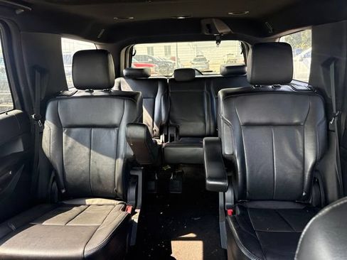 Used 2020 Ford Expedition XLT w/ Equipment Group 202A RWD image 24