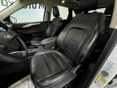 Used 2020 Ford Escape SEL FWD image 14
