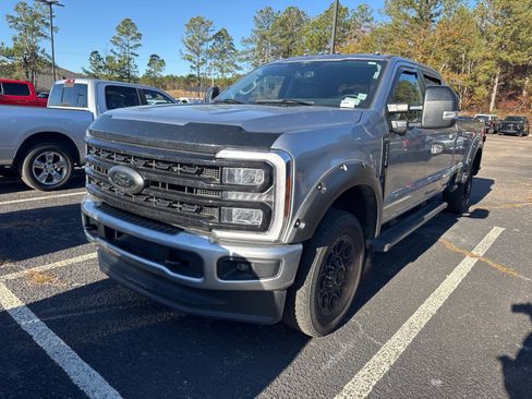 Certified 2024 Ford F250 Lariat w/ Black Appearance Package image 3