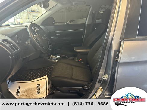 Used 2024 Mitsubishi Outlander Sport ES AWD/4WD image 10