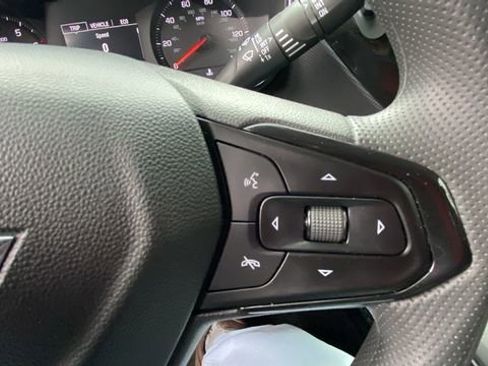 Used 2023 Chevrolet TrailBlazer LT w/ Convenience Package image 25