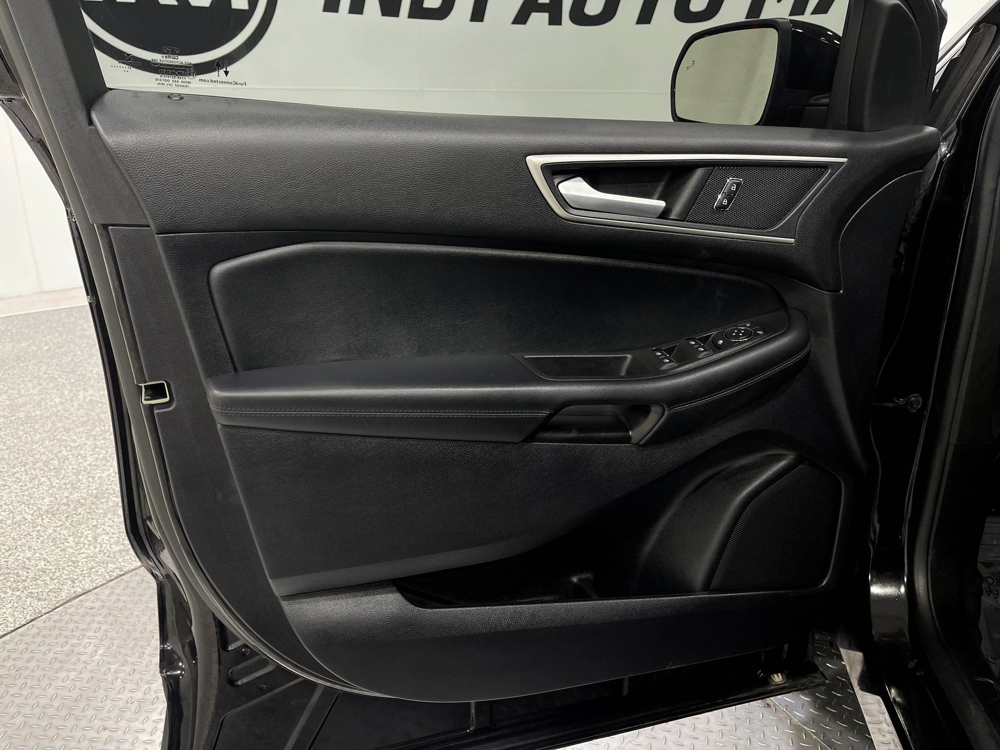 Used 2021 Ford Edge SEL w/ Convenience Package AWD/4WD image 13