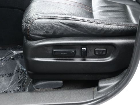 Used 2022 Honda Pilot TrailSport image 11