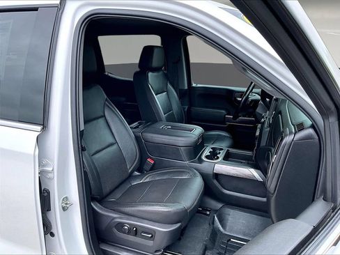 Used 2019 Chevrolet Silverado 1500 LTZ w/ LTZ Plus Package AWD/4WD image 32