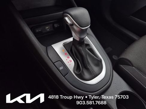 Certified 2022 Kia Forte LXS FWD image 32