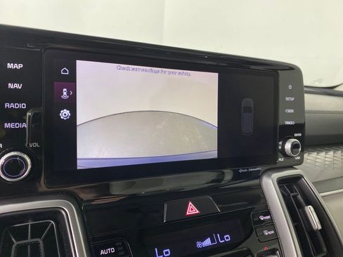 Certified 2022 Kia Sorento S w/ Panoramic Sunroof Package image 25