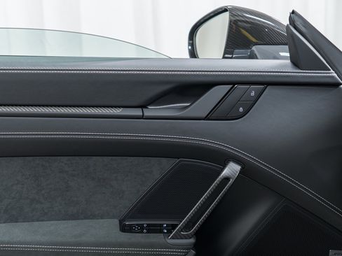 Used 2026 Porsche 911 GT3 image 14