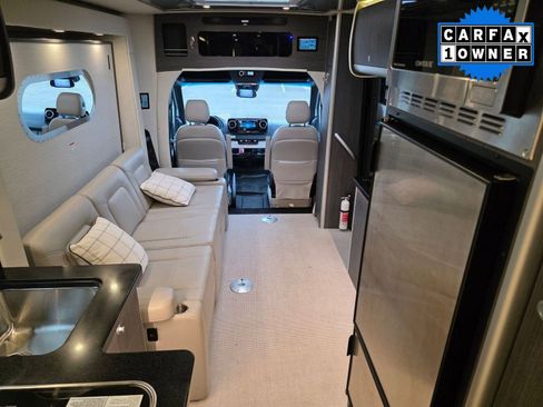 Used 2020 Mercedes-Benz Sprinter 3500 image 21