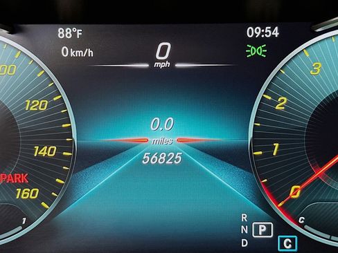 Used 2023 Mercedes-Benz GLC 300 GLC 300C4 AMG Line 4MATIC w/ AMG Line image 9