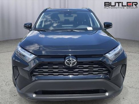 Certified 2025 Toyota RAV4 XLE w/ Convenience Package FWD image 8