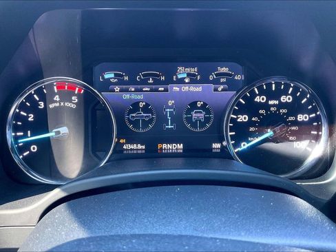 Used 2022 Ford F250 Platinum w/ FX4 Off-Road Package image 14