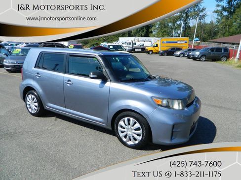 Used 2011 Scion xB Base 4dr Wagon 4A image 1