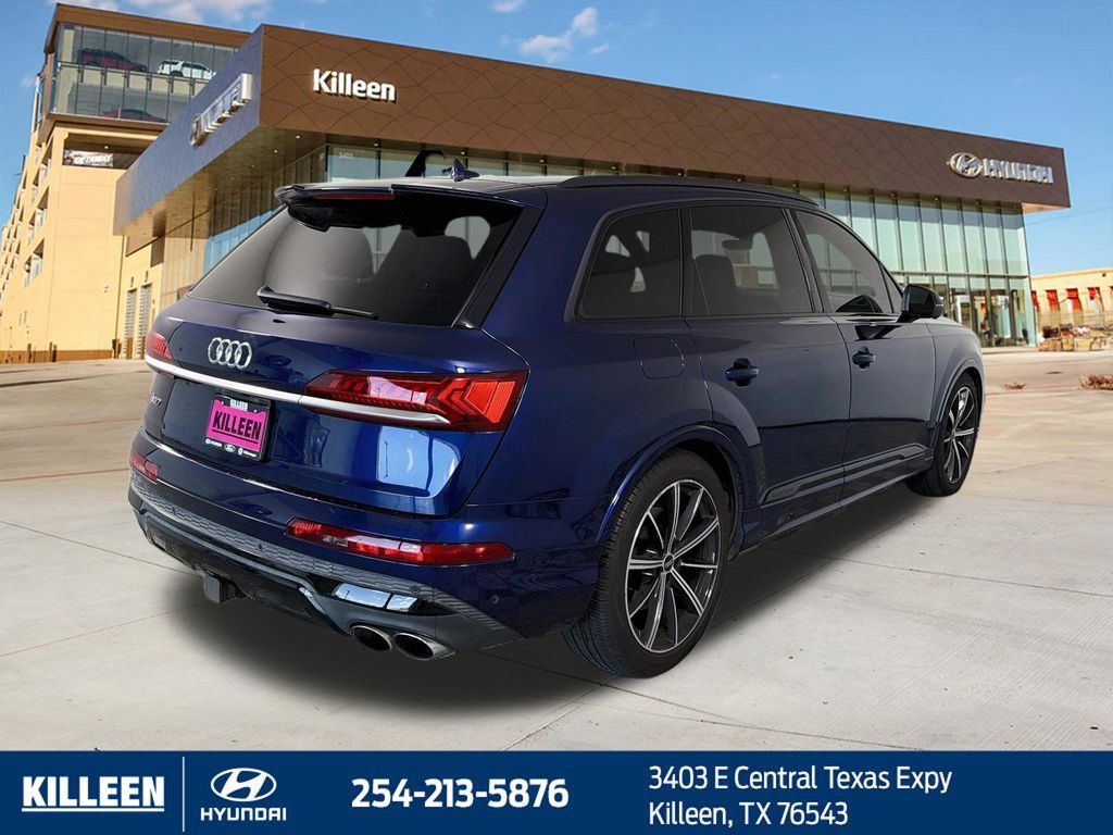 Used 2020 Audi SQ7 Premium Plus w/ Towing Package AWD/4WD image 8