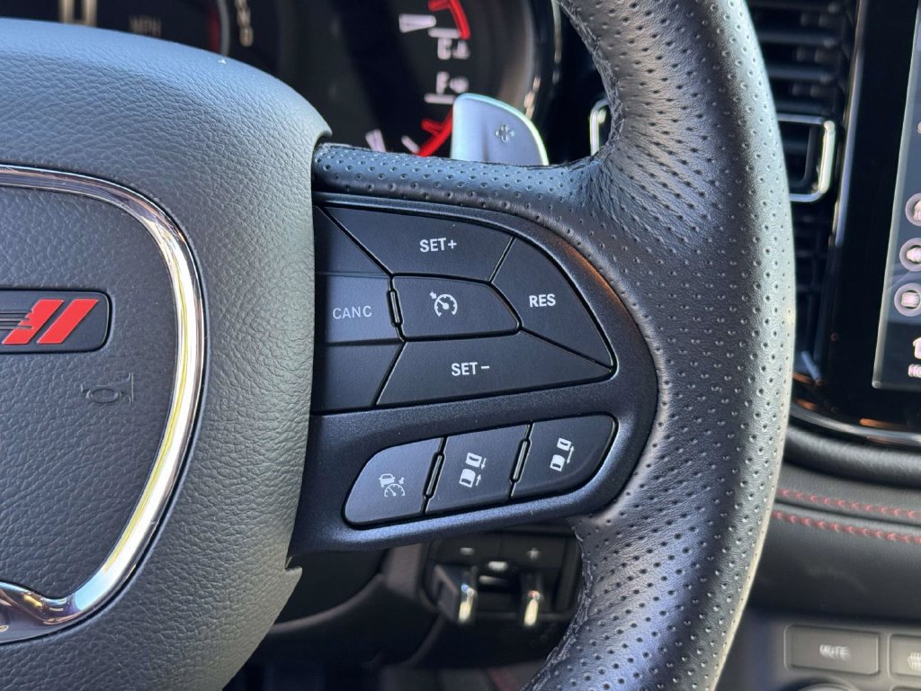Used 2025 Dodge Durango GT AWD/4WD image 23