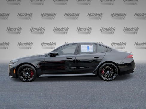 Used 2026 BMW M5 w/ Executive Package image 7