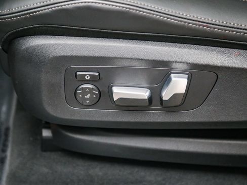 Used 2026 BMW X5 sDrive40i RWD image 22