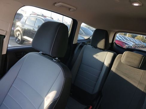Used 2017 Ford Escape S image 15