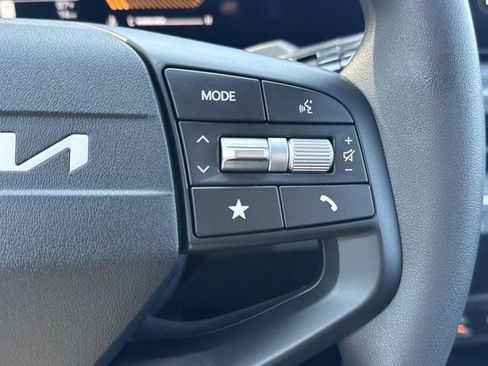 New 2026 Kia K4 FWD image 28