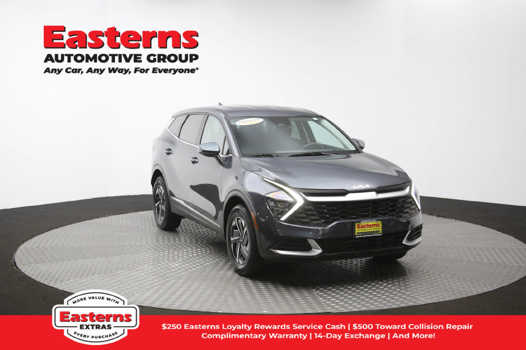 Used 2023 Kia Sportage LX AWD/4WD image 51