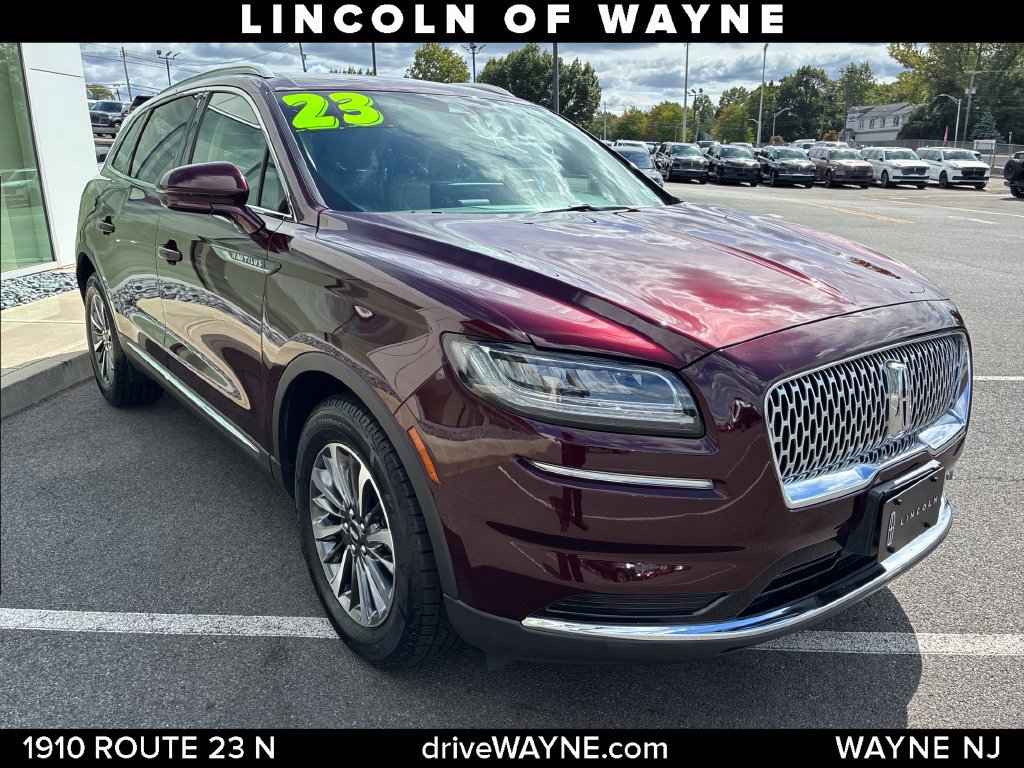 Certified 2023 Lincoln Nautilus AWD w/ Premium Package image 10