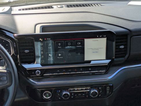 Used 2023 GMC Sierra 1500 SLT image 17