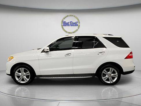 Used 2015 Mercedes-Benz ML 250 BlueTEC 4MATIC w/ Premium 1 Package image 2