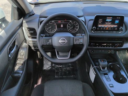 Certified 2026 Nissan Rogue SV w/ Cold Weather Package FWD image 16