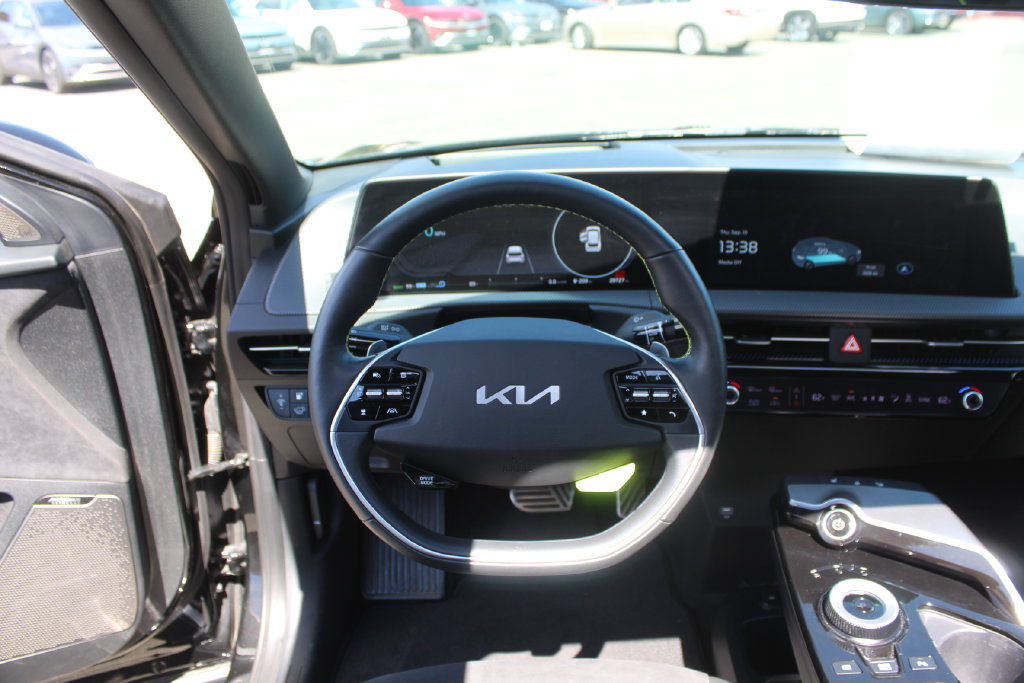 Used 2023 Kia EV6 GT AWD/4WD image 18