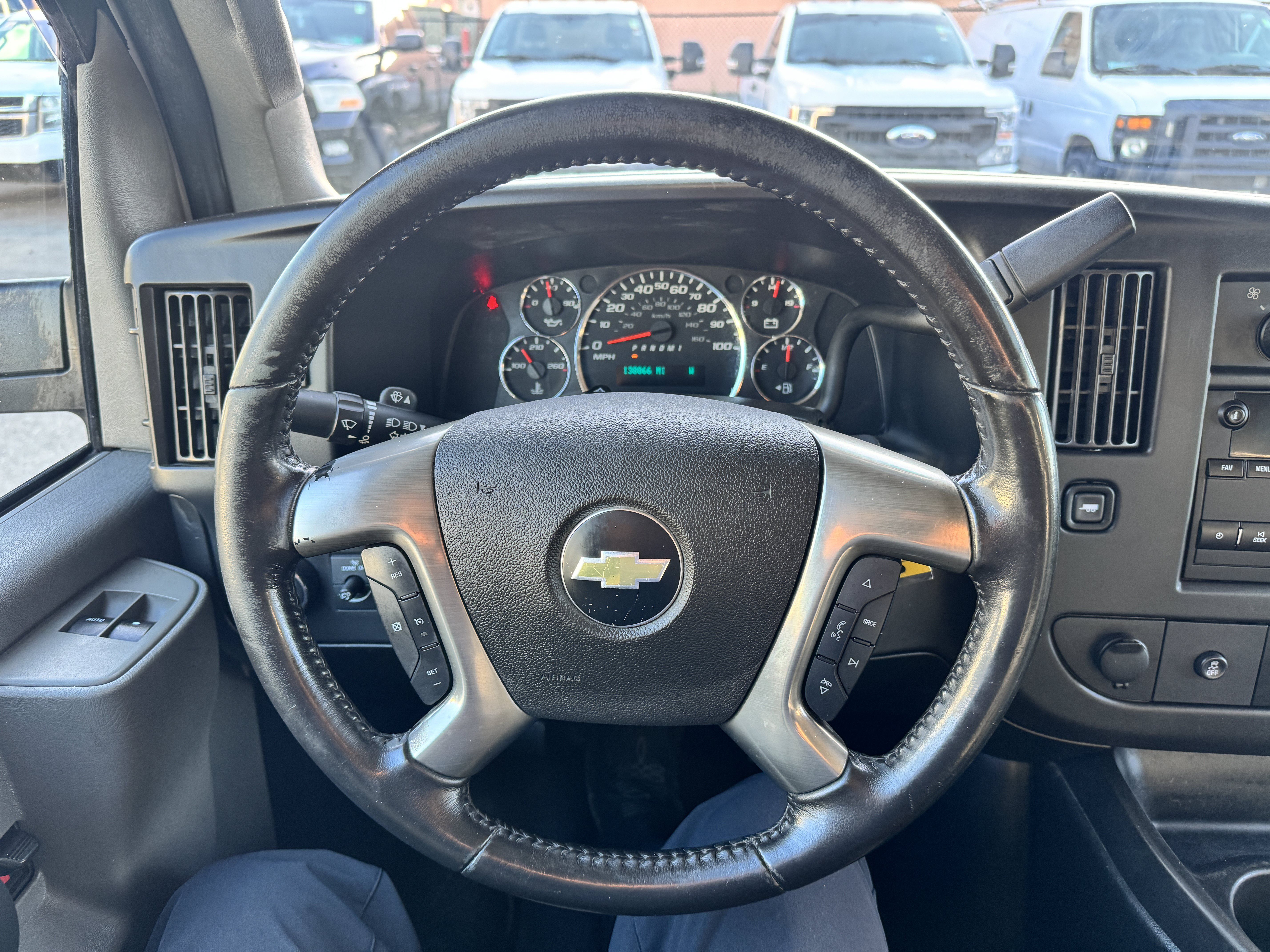 Used 2018 Chevrolet Express 3500 Extended w/ Driver Convenience Package RWD image 14