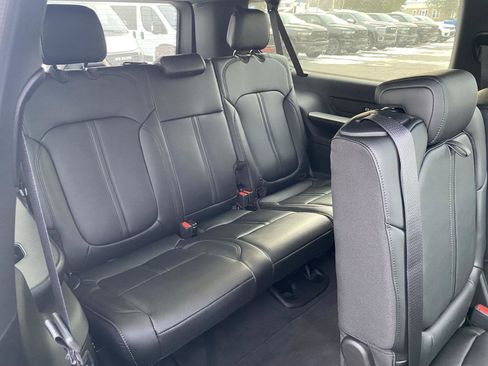 New 2026 Jeep Grand Wagoneer L Limited AWD/4WD image 39