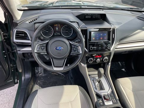 Used 2024 Subaru Forester Premium image 25