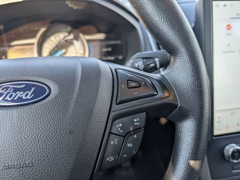 Used 2024 Ford Edge SEL w/ Convenience Package image 14