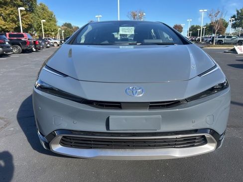 New 2026 Toyota Prius Plug-In Hybrid image 2