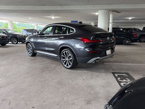 Certified 2024 BMW X4 xDrive30i w/ Premium Package AWD/4WD image 3