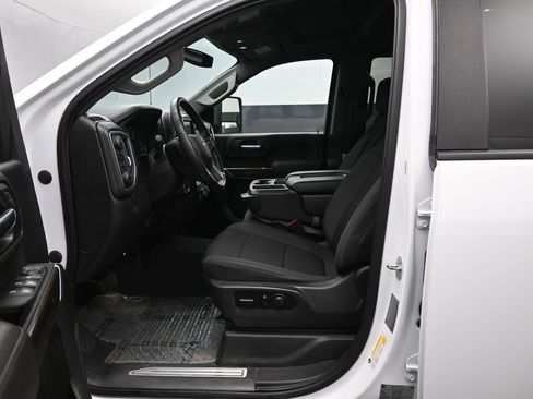Used 2022 Chevrolet Silverado 2500 LT w/ Convenience Package AWD/4WD image 9